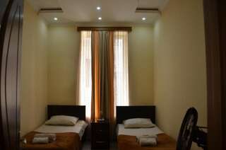 Отели типа «постель и завтрак» MAKA Уреки Двухместный номер с 2 двуспальными кроватями-8